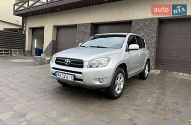 Позашляховик / Кросовер Toyota RAV4 2006 в Вінниці