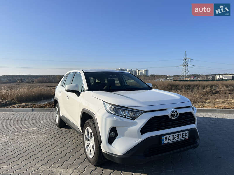 Toyota RAV4 2019