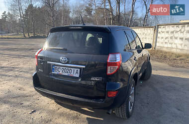 Позашляховик / Кросовер Toyota RAV4 2010 в 