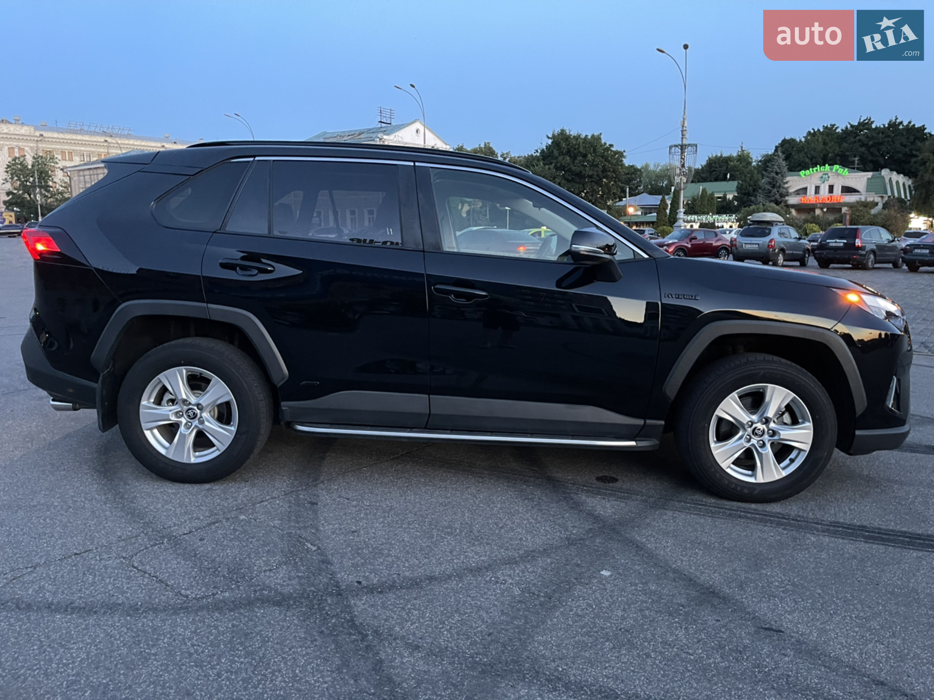 2019 Toyota RAV 4 - мініатюра 10