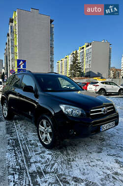 Внедорожник / Кроссовер Toyota RAV4 2008 в Львове