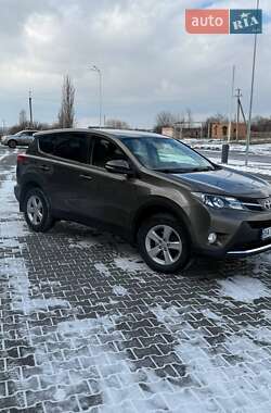 Позашляховик / Кросовер Toyota RAV4 2013 в Голованівську