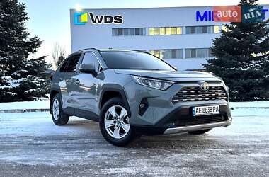 Внедорожник / Кроссовер Toyota RAV4 2021 в Днепре