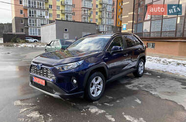 Внедорожник / Кроссовер Toyota RAV4 2019 в Чернигове