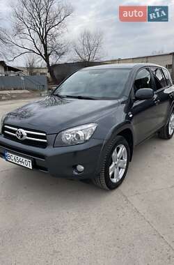 Внедорожник / Кроссовер Toyota RAV4 2006 в Жидачове