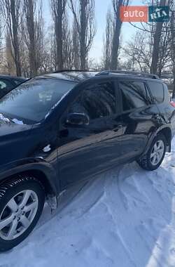 Позашляховик / Кросовер Toyota RAV4 2006 в Кременчуці