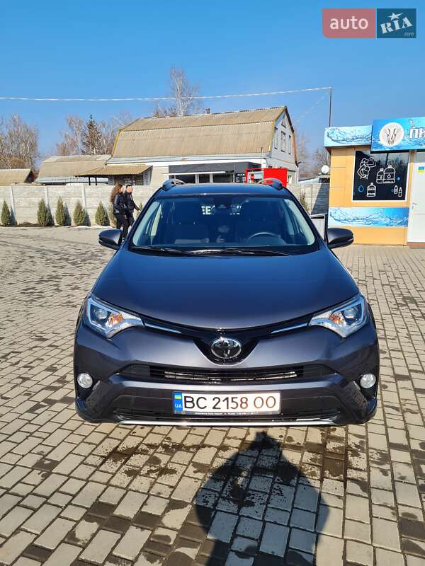 Toyota RAV4 2018