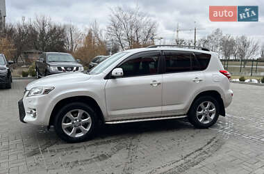 Позашляховик / Кросовер Toyota RAV4 2011 в Черкасах