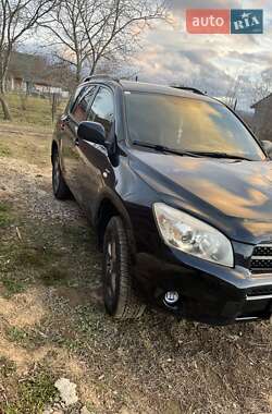 Позашляховик / Кросовер Toyota RAV4 2006 в Долині