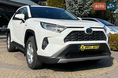 Внедорожник / Кроссовер Toyota RAV4 2019 в Львове