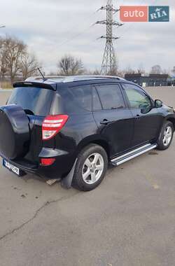 Позашляховик / Кросовер Toyota RAV4 2012 в Києві