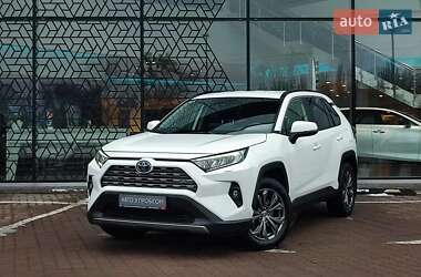 Внедорожник / Кроссовер Toyota RAV4 2023 в Киеве