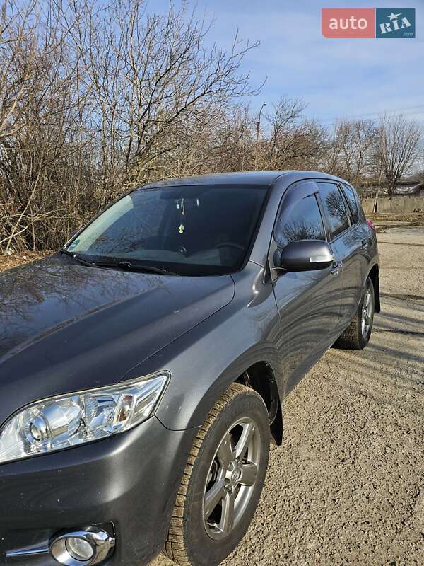 Toyota RAV4 2012