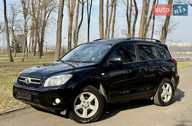 Позашляховик / Кросовер Toyota RAV4 2006 в Києві