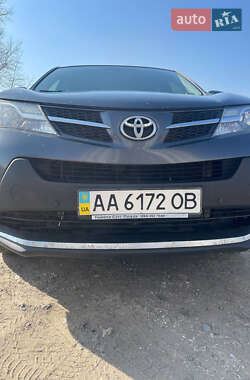 Внедорожник / Кроссовер Toyota RAV4 2013 в Киеве