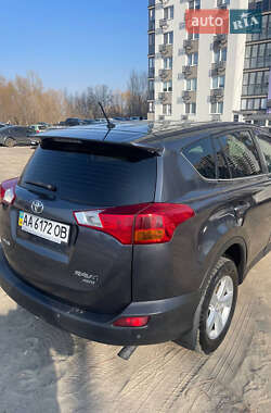 Внедорожник / Кроссовер Toyota RAV4 2013 в Киеве