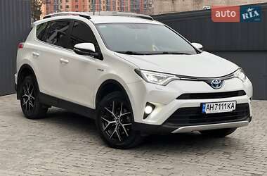 Позашляховик / Кросовер Toyota RAV4 2016 в Дніпрі