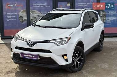 Позашляховик / Кросовер Toyota RAV4 2015 в Вінниці