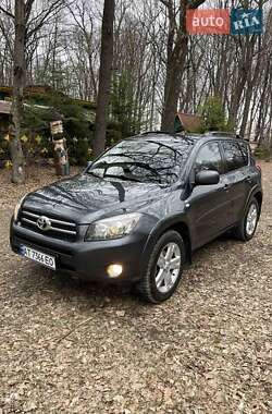 Позашляховик / Кросовер Toyota RAV4 2007 в Косові