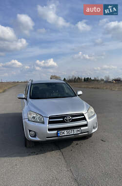 Позашляховик / Кросовер Toyota RAV4 2009 в Березному