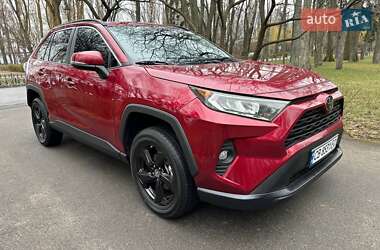 Позашляховик / Кросовер Toyota RAV4 2019 в Києві