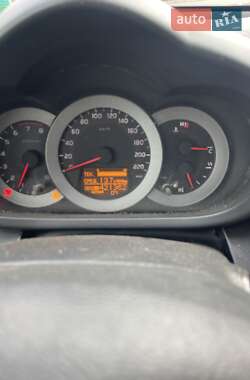 Внедорожник / Кроссовер Toyota RAV4 2007 в 
