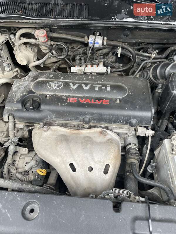 Внедорожник / Кроссовер Toyota RAV4 2007 в Новояворовске
