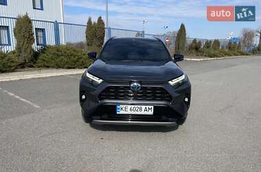 Позашляховик / Кросовер Toyota RAV4 2022 в Дніпрі