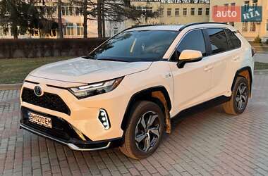 Внедорожник / Кроссовер Toyota RAV4 2021 в 