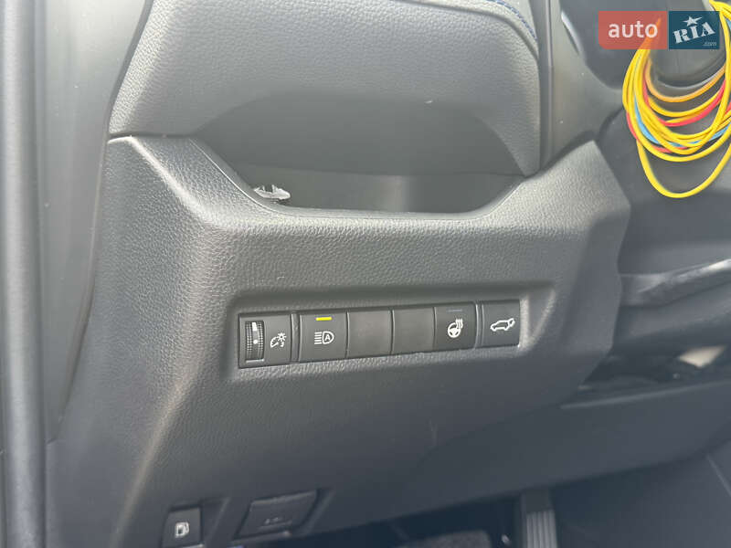 Внедорожник / Кроссовер Toyota RAV4 2019 в Одессе