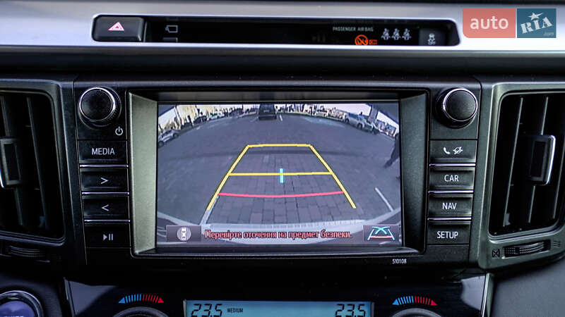 Внедорожник / Кроссовер Toyota RAV4 2017 в Львове