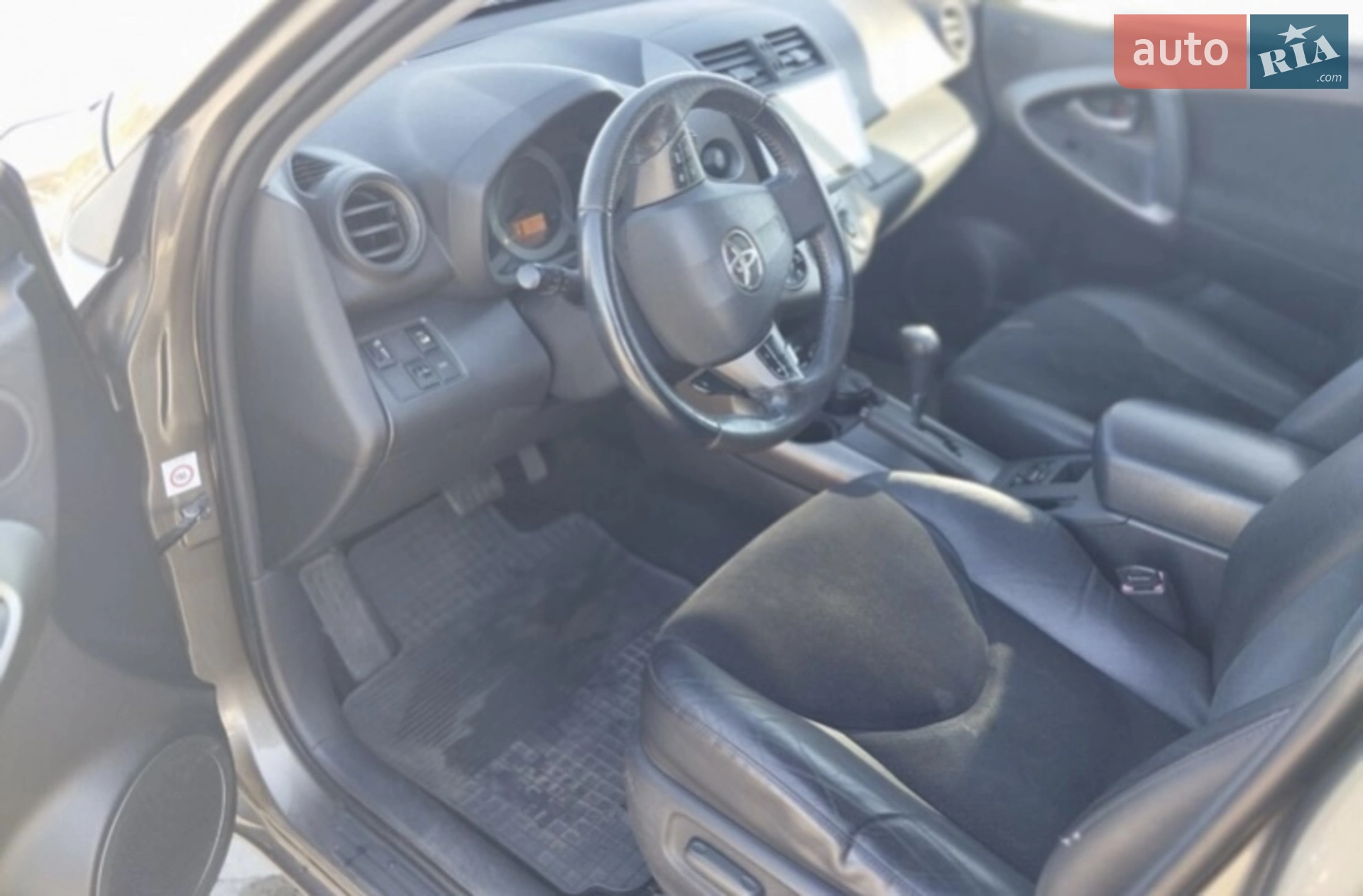 2010 Toyota RAV 4 - мініатюра 6