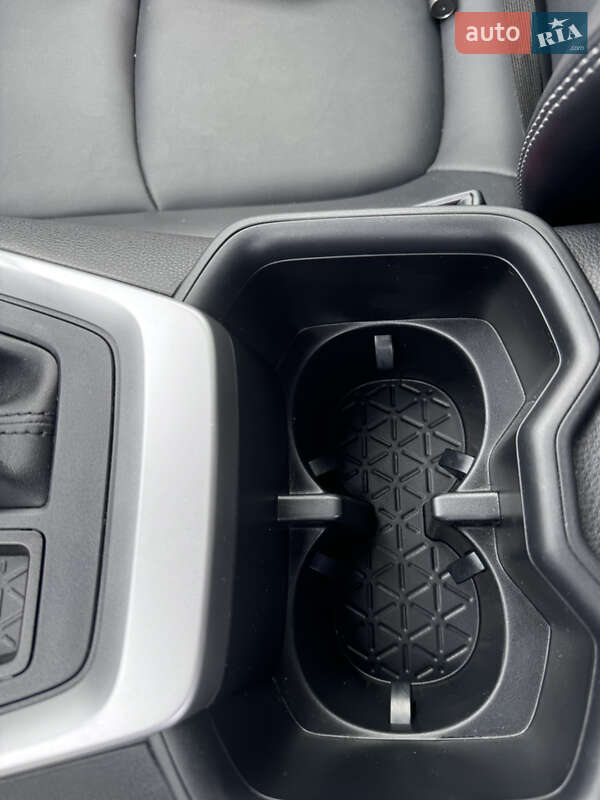 Позашляховик / Кросовер Toyota RAV4 2022 в Вінниці