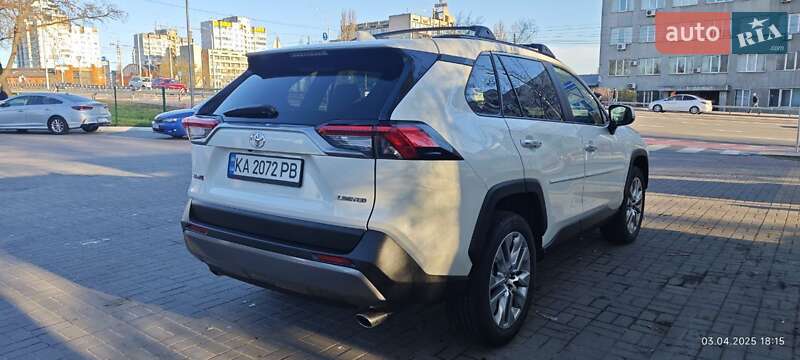 Внедорожник / Кроссовер Toyota RAV4 2022 в Киеве фото 10 Внедорожник / Кроссовер Toyota RAV4 2022 в Киеве