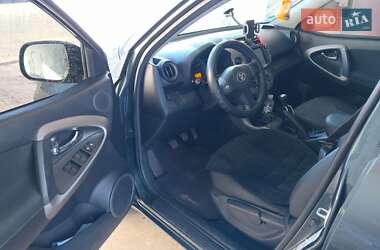 Внедорожник / Кроссовер Toyota RAV4 2008 в 