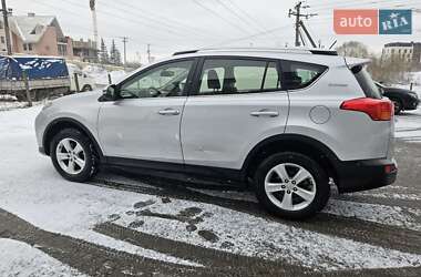 Внедорожник / Кроссовер Toyota RAV4 2014 в Львове