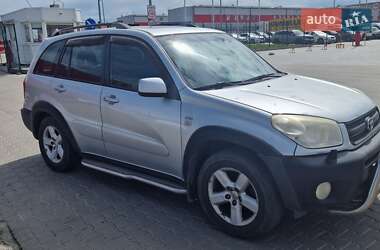 Позашляховик / Кросовер Toyota RAV4 2003 в 