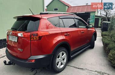 Внедорожник / Кроссовер Toyota RAV4 2013 в 