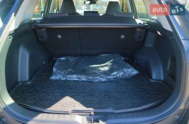 Внедорожник / Кроссовер Toyota RAV4 2023 в 
