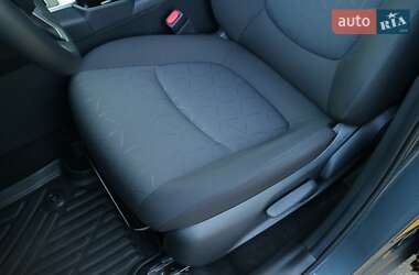 Внедорожник / Кроссовер Toyota RAV4 2023 в 