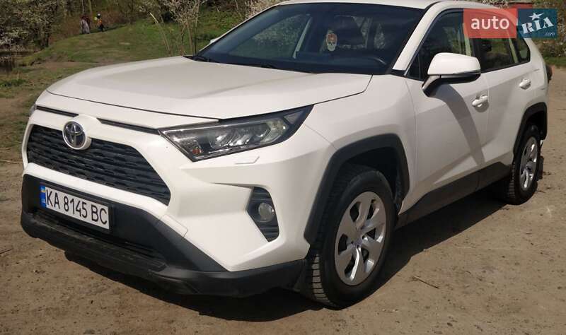 Позашляховик / Кросовер Toyota RAV4 2020 в Львові фото 7 Позашляховик / Кросовер Toyota RAV4 2020 в Львові