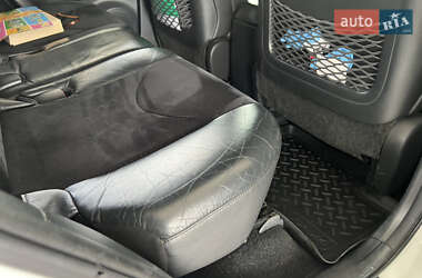 Внедорожник / Кроссовер Toyota RAV4 2011 в 
