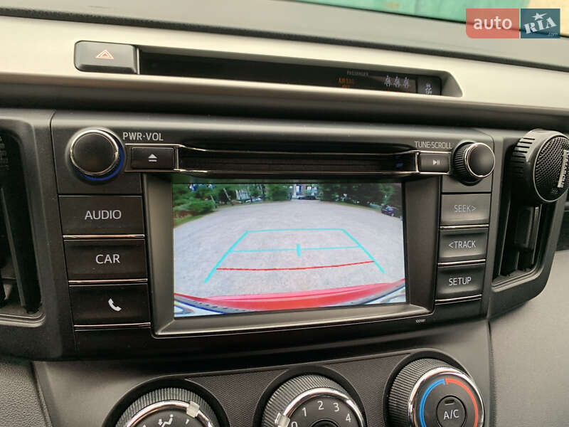 Внедорожник / Кроссовер Toyota RAV4 2016 в Львове