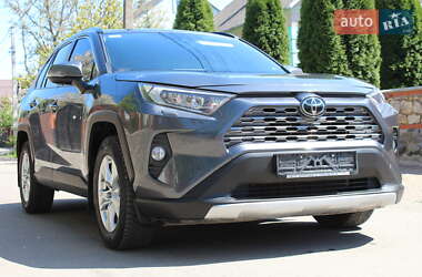 Внедорожник / Кроссовер Toyota RAV4 2022 в Ровно