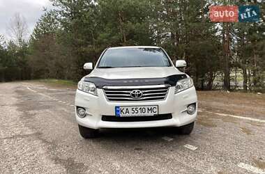 Внедорожник / Кроссовер Toyota RAV4 2010 в 