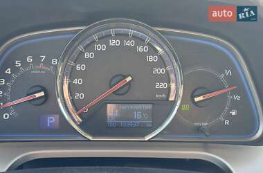 Внедорожник / Кроссовер Toyota RAV4 2013 в 