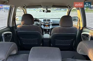 Внедорожник / Кроссовер Toyota RAV4 2008 в 
