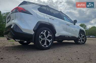 Позашляховик / Кросовер Toyota RAV4 2021 в Ніжині