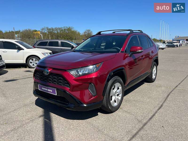 Позашляховик / Кросовер Toyota RAV4 2019 в Одесі