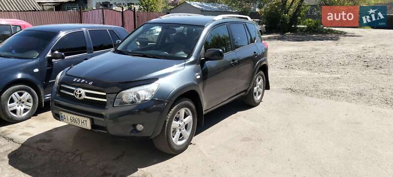 Toyota RAV4 2008